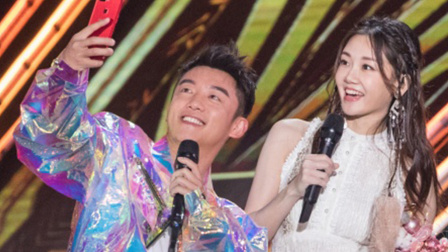 苗苗晒全家抗新冠经历，透露全家人生病，妹妹为照顾他们手烂结痂