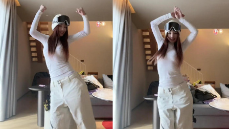 李小璐家中热舞，动作妩媚舞姿性感，大秀凹凸有致火辣身材