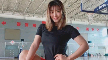 中国女篮队长插足他人婚姻！名嘴杨毅力挺李梦：搞婚外情不违法