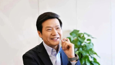  雷军回应被过路小女孩吐槽：笑一笑就好