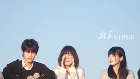 青春是本太仓促的书，转眼就翻到最后一页。